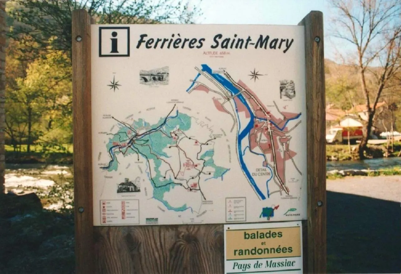 Maison De Charme A Ferrieres-Saint-Mary Avec Vue Montagne 0*,